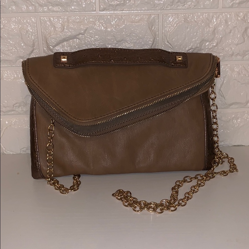 Cute Handel clutch